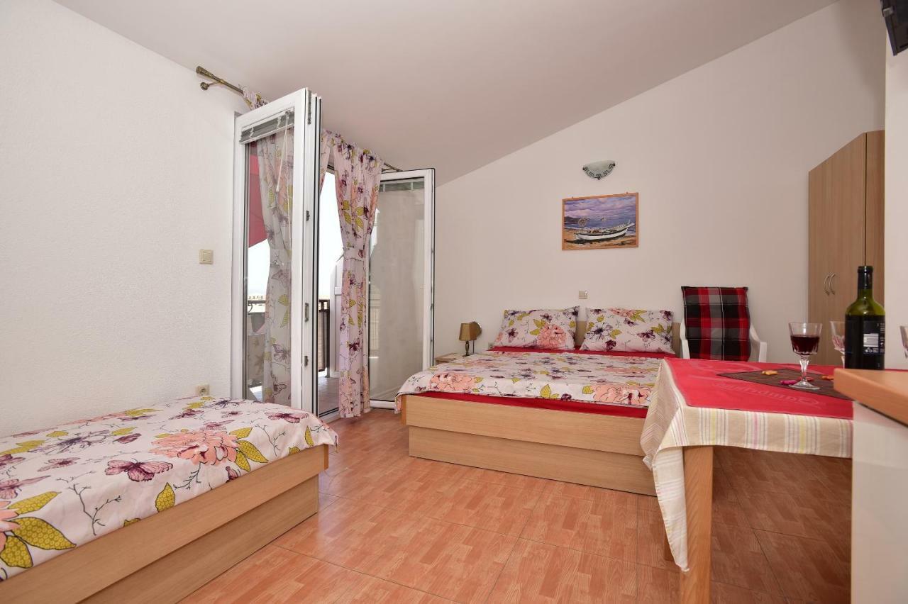 Studio Apartments Antonio Makarska Luaran gambar