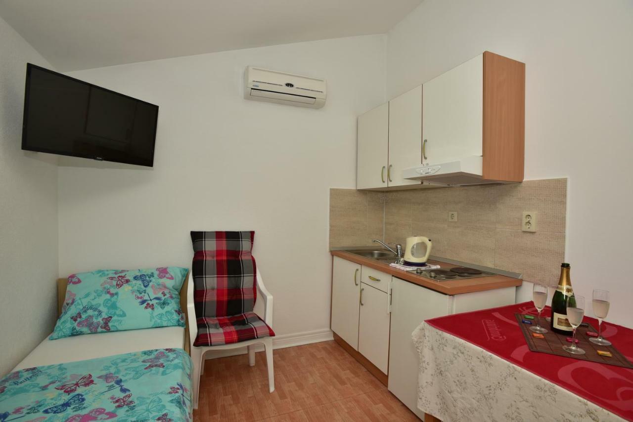 Studio Apartments Antonio Makarska Luaran gambar