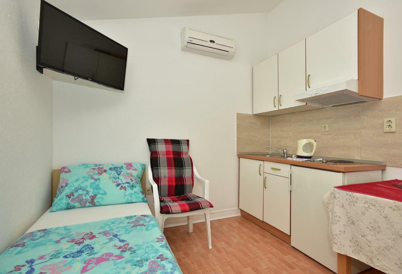 Studio Apartments Antonio Makarska Luaran gambar
