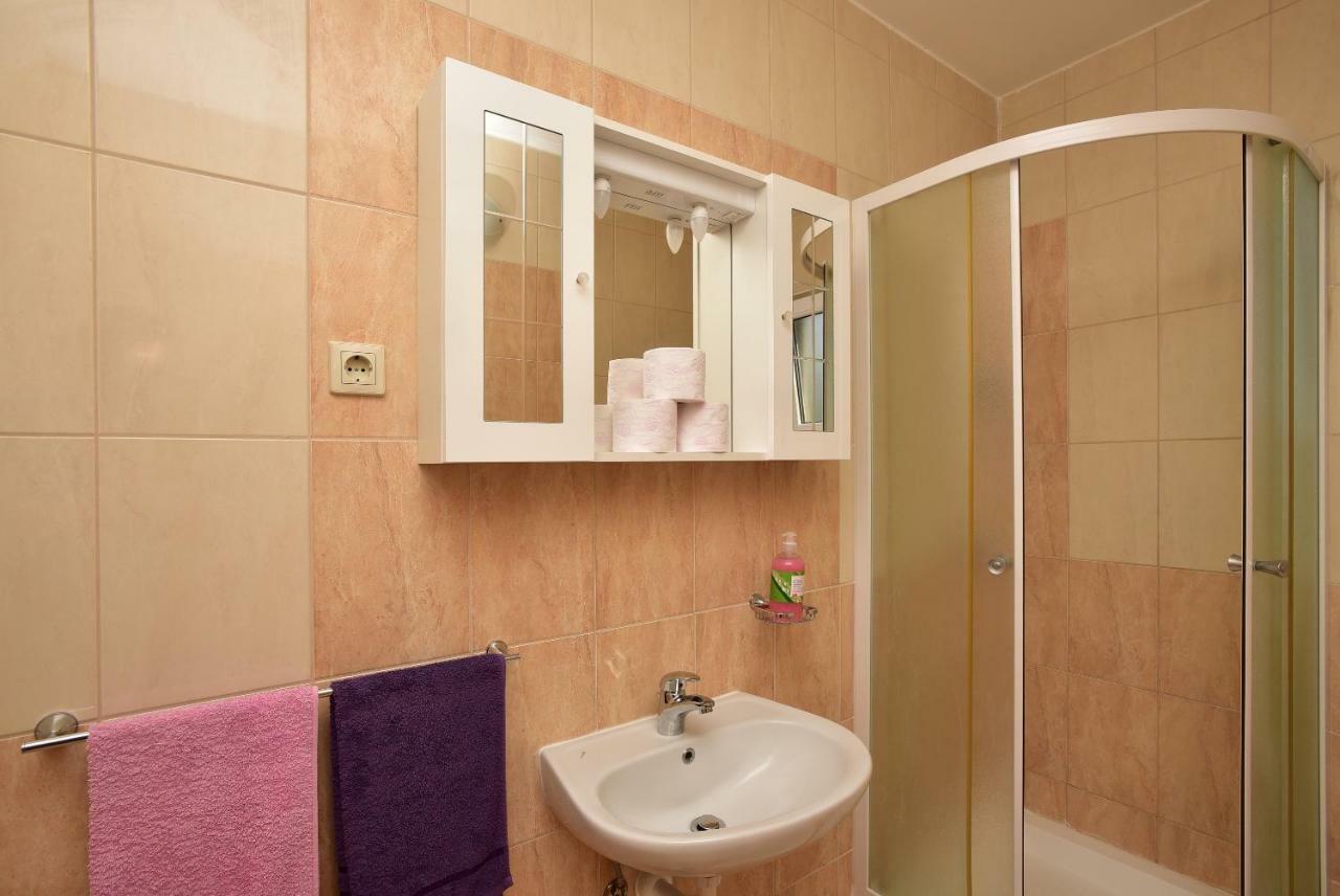 Studio Apartments Antonio Makarska Luaran gambar